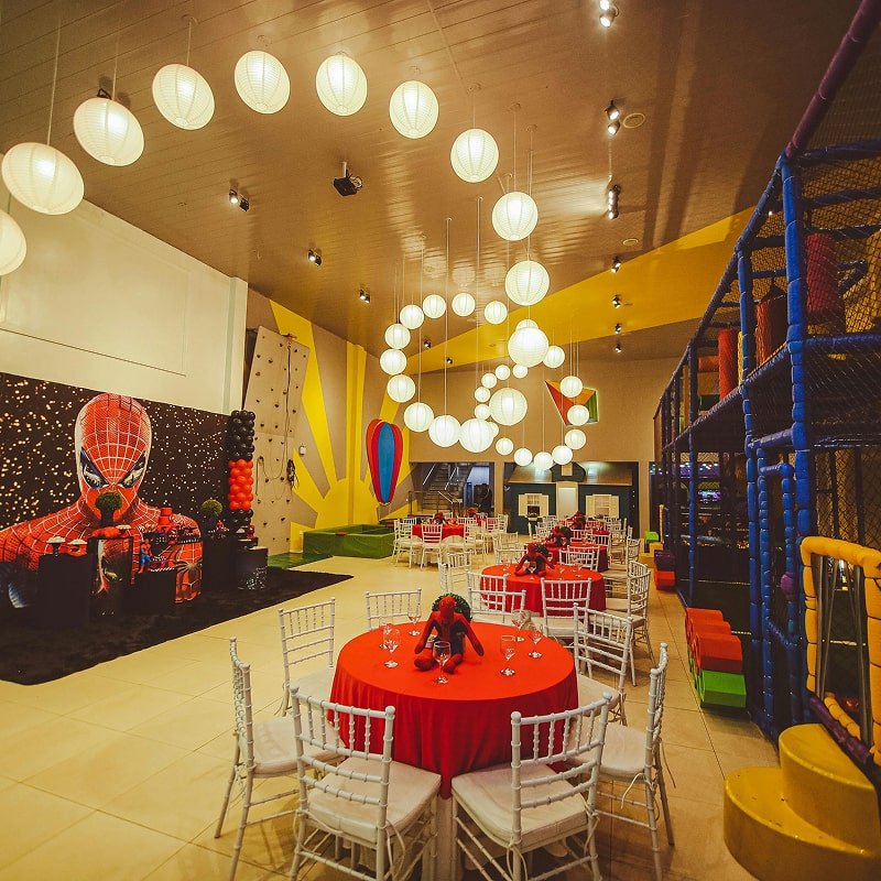 Birthday Party Arrangement 7